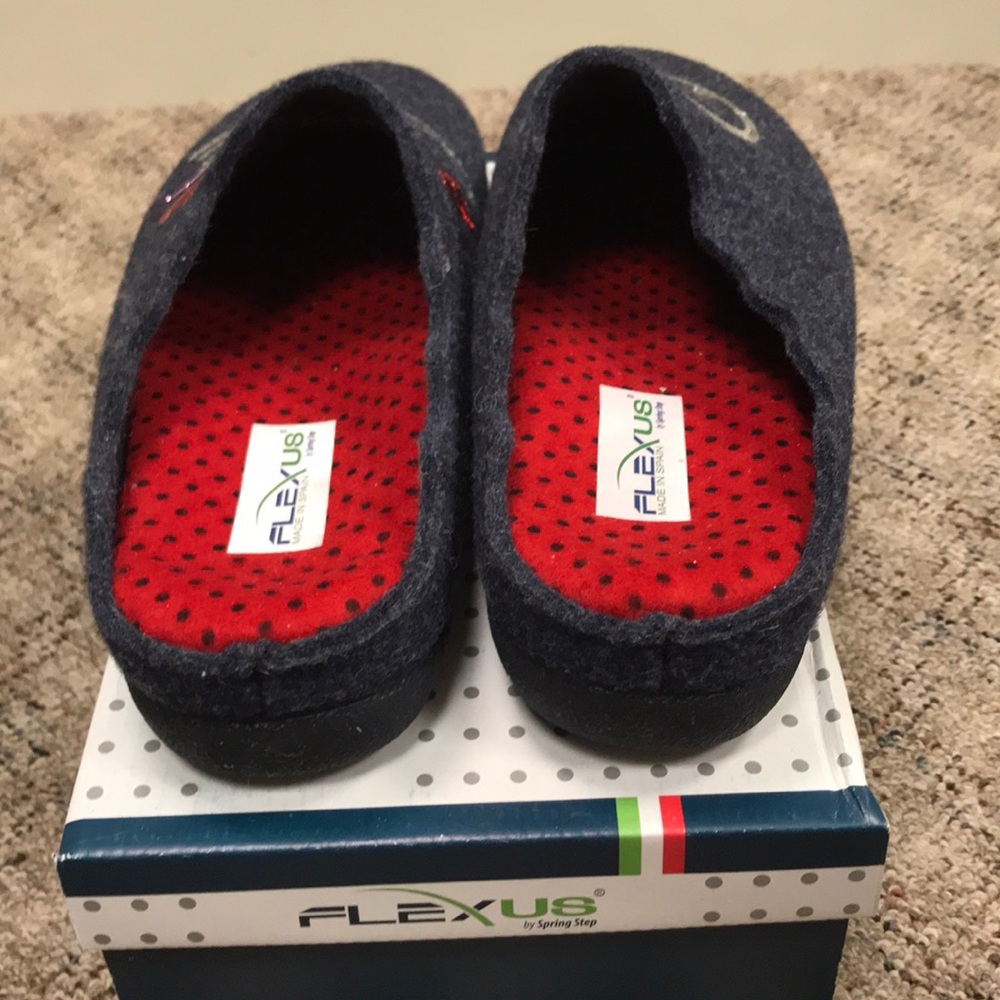 Flexus by Spring Step - Picture 4 of 5